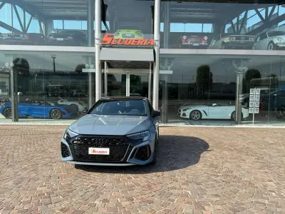 Usata Audi RS3 Ambiente 400 CV (294 kW) 2022 Grigio Berlina