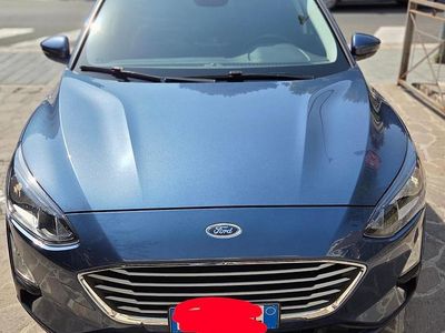Usata Ford Focus 120 CV (88 kW) 2019 Grigio Station wagon