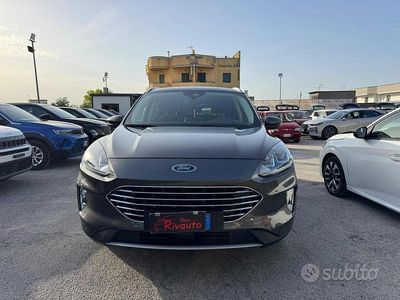 Usata Ford Kuga Titanium 150 CV (110 kW) 2020 Grigio SUV