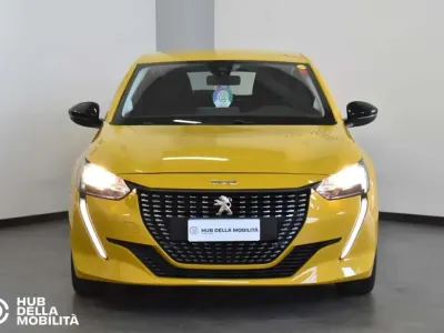 Usata Peugeot 208 Active 75 CV (55 kW) 2023 Giallo Utilitaria