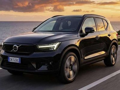 Usata Volvo XC40 Ultimate 169 kW (231 CV) 2023 Nero SUV