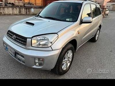 Occasion Toyota RAV4 128 ch (94 kW) 2002 Gris Break