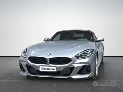 Usata BMW Z4 M Sport 197 CV (144 kW) 2024 Skyscraper grey metallic Cabrio