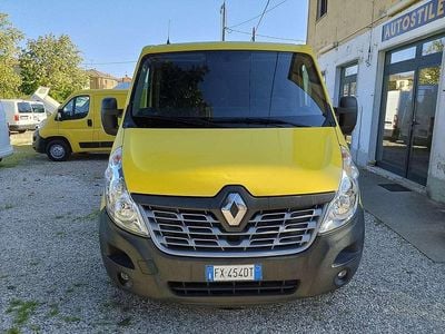 Begagnad Renault Master 131 HK (96 kW) 2019 Gul Van