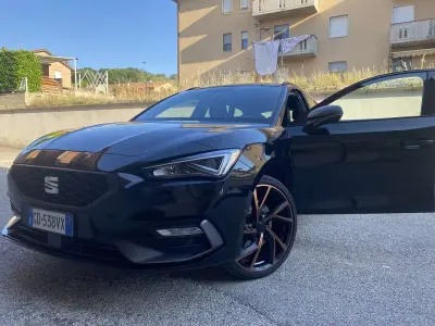 Usata Seat Leon FR 150 CV (110 kW) 2021 Nero Station wagon