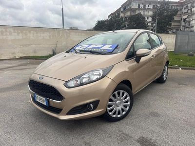 Usata Ford Fiesta Titanium 95 CV (69 kW) 2016 Beige Berlina