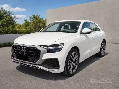 Usata Audi Q8 Sport 231 CV (169 kW) 2022 SUV