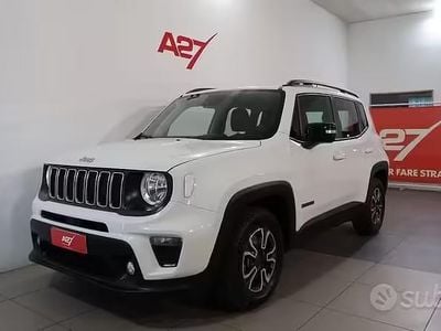 Usata Jeep Renegade Night Eagle 131 CV (96 kW) 2022 Bianco SUV