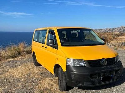 Usata VW Transporter 86 CV (63 kW) 2003 Giallo Furgone