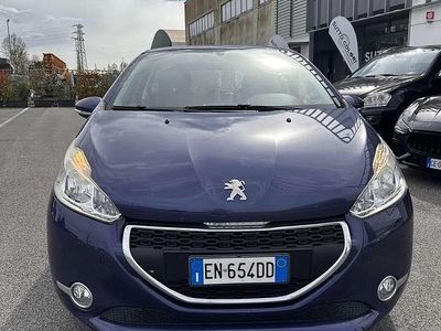 Usata Peugeot 208 82 CV (60 kW) 2012 Blu/azzurro Utilitaria