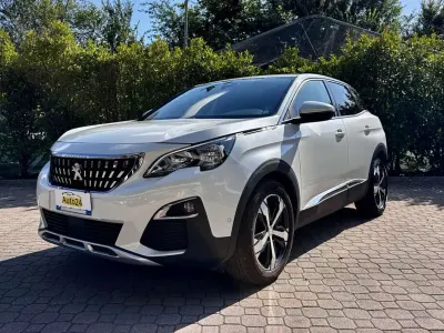 Usata Peugeot 3008 Allure 131 CV (96 kW) 2018 Bianco SUV
