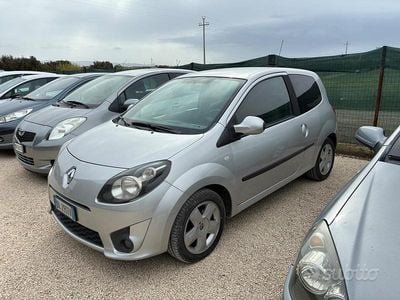 Usata Renault Twingo Initiale 65 CV (47 kW) 2008 Grigio Utilitaria