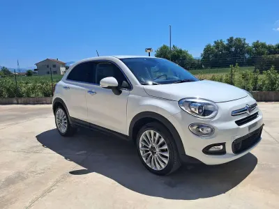Usata Fiat 500X Lounge 120 CV (88 kW) 2016 Bianco SUV