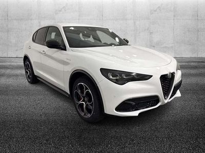 Usata Alfa Romeo Stelvio Veloce 210 CV (154 kW) 2024 Bianco SUV