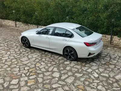 Usata BMW 318 Gran Turismo Advantage 150 CV (110 kW) 2019 Coupé