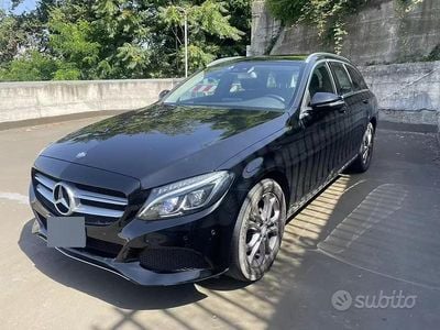 Usata Mercedes C200 136 CV (100 kW) 2016 Nero Station wagon