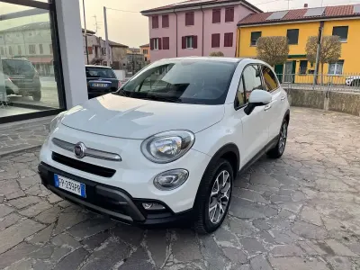 Käytetty Fiat 500 Cross 140 HP (102 kW) 2018 Valkoinen Farmari