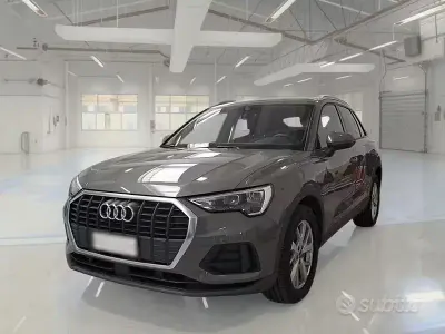 Usata Audi Q3 Business 149 CV (109 kW) 2022 Grigio SUV