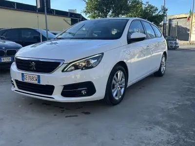 Käytetty Peugeot 308 SW Active 131 HP (96 kW) 2021 Other Farmari