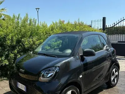 Usata Smart ForTwo Electric Drive Passion 41 kW (56 CV) 2022 Berlina