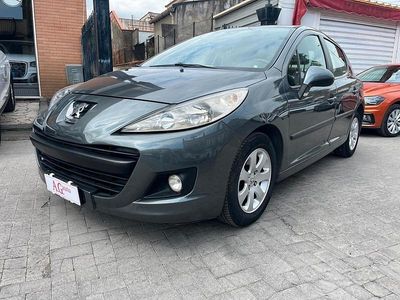 Grigio Usata 2010 Peugeot 207 Berlina | 3699 € (Buon prezzo)