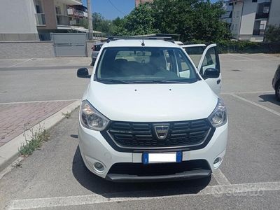 usata Dacia Lodgy Lodgy2017 1.5 blue dci Comfort s