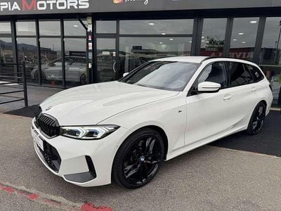 Usata BMW 330e M Sport 245 CV (180 kW) 2024 Bianco Station wagon