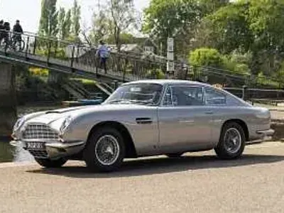 Usata Aston Martin DB6 282 CV (207 kW) 1966 Argento Coupé