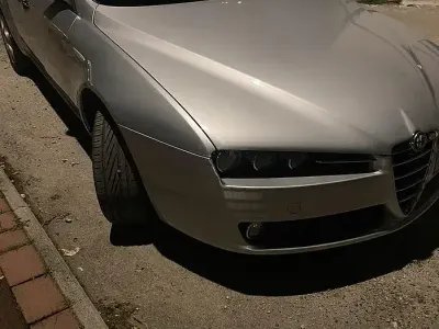 Usata Alfa Romeo 159 150 CV (110 kW) 2008 Grigio Station wagon