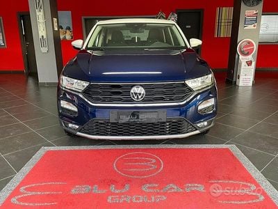 Begagnad VW T-Roc Style 150 HK (110 kW) 2020 Blå SUV