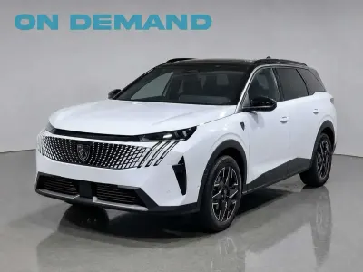 Usata Peugeot 5008 GTi 136 CV (100 kW) 2025 Diversi colori SUV