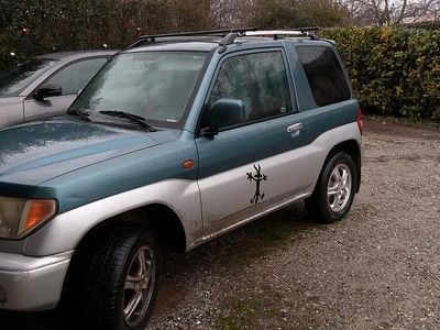 Usata Mitsubishi Pajero 120 CV (88 kW) 2004 Verde SUV