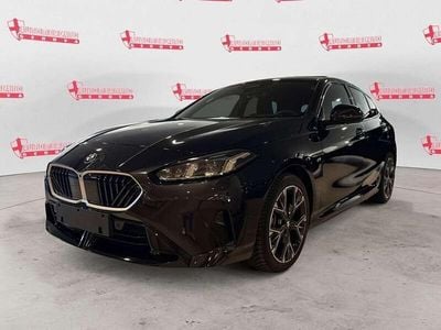 Begagnad BMW 118 M Sport 150 HK (110 kW) 2025 Svart Halvkombi