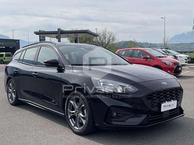 Usata Ford Focus ST-Line 120 CV (88 kW) 2020 Nero Station wagon