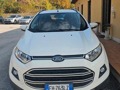 Usata Ford Ecosport Titanium 111 CV (81 kW) 2017 Bianco SUV