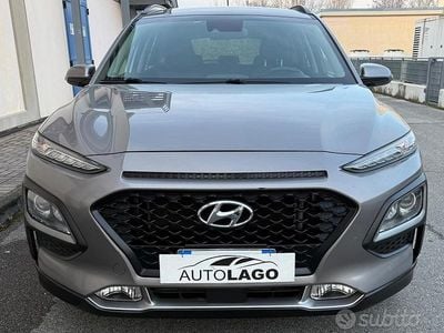 Käytetty Hyundai Kona Comfort 120 HP (88 kW) 2018 Harmaa Katumaasturi