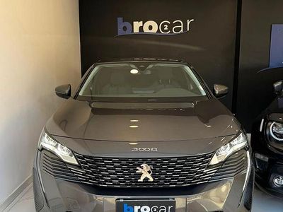 Usata Peugeot 3008 Allure 130 CV (95 kW) 2021 Grigio SUV