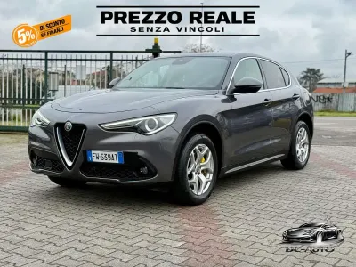 Usata Alfa Romeo Stelvio 209 CV (153 kW) 2018 Grigio SUV