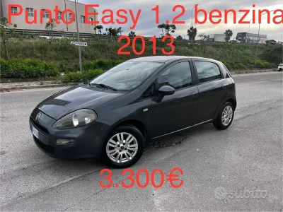 Usata Fiat Grande Punto Easy 69 CV (50 kW) 2013 Grigio Utilitaria