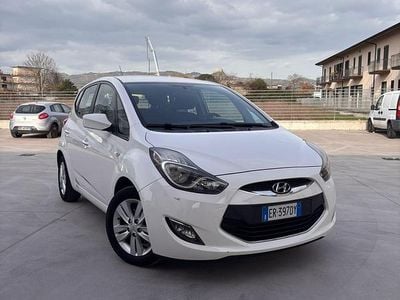 Usata Hyundai ix20 90 CV (66 kW) 2013 Bianco Utilitaria