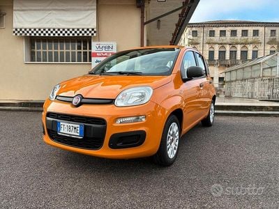 Usata Fiat Panda Easy 69 CV (50 kW) 2019 Arancione Utilitaria
