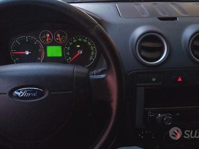 Usata Ford Fusion 2006 Utilitaria