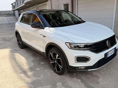 Usata VW T-Roc Advance 116 CV (85 kW) 2019 SUV