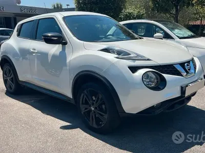 Usata Nissan Juke N-Connecta 110 CV (80 kW) 2017 Bianco SUV