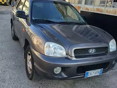 Usata Hyundai Santa Fe 112 CV (82 kW) 2003 SUV