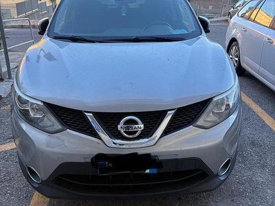 Usata Nissan Qashqai 115 CV (84 kW) 2016 Grigio SUV