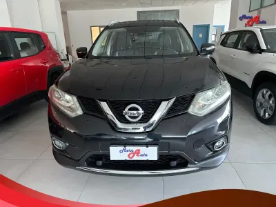 Usata Nissan X-Trail N-Connecta 130 CV (95 kW) 2016 Nero SUV