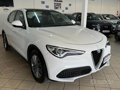 Usata Alfa Romeo Stelvio Business 160 CV (117 kW) 2021 Bianco SUV