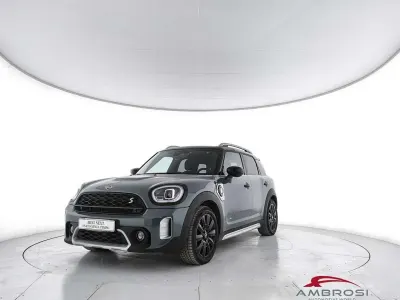 Occasion Mini Cooper Countryman Hype 125 ch (91 kW) 2020 Gris SUV
