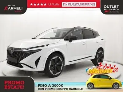 Nuova Nissan Qashqai 140 CV (102 kW) 2025 White pearl/black SUV
